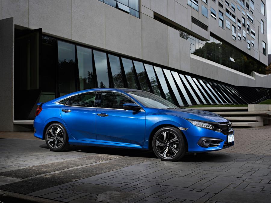  Honda Civic Sedan RS 2016 года  (AU) (фото 13 из 31)
